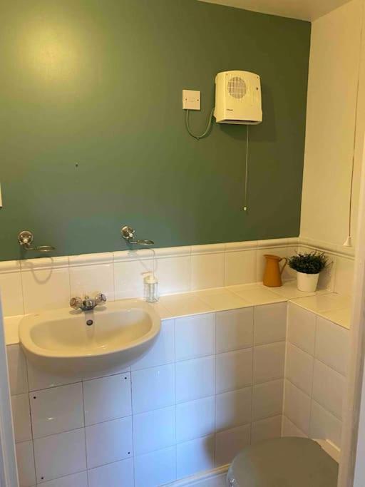 伦敦Canal-Flat Near Stratford International Station公寓 外观 照片